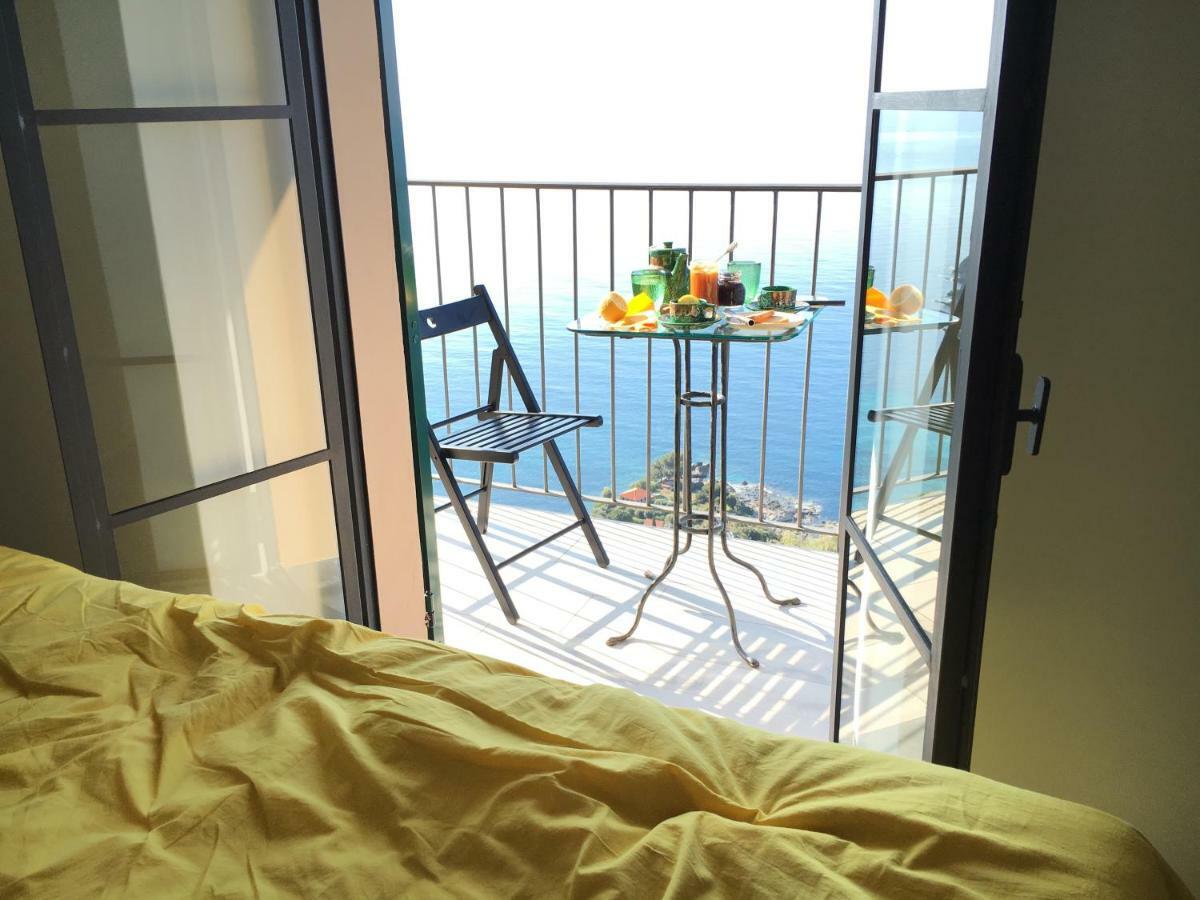 House In Grimaldi. Spectacular View Over The French Riviera! غريمالدي المظهر الخارجي الصورة